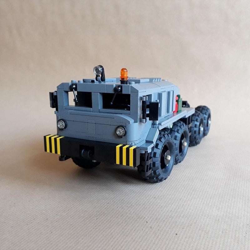1:27 Soviet-Era 8×4 Heavy Military Tractor Truck MOC Building Kit - 3