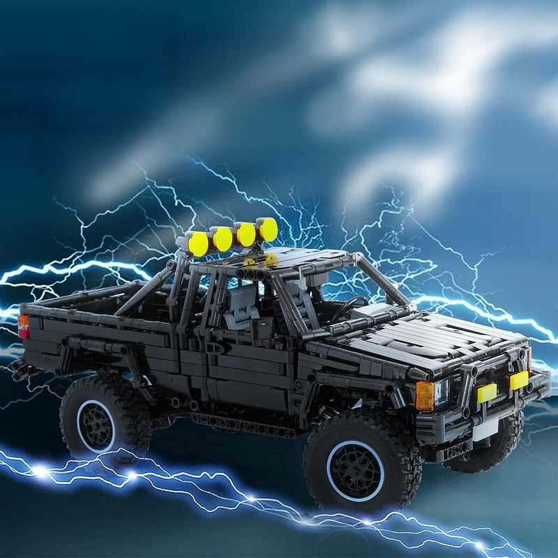 4x4 Xtracab Pickup Truck MOC Building Kit | Off-Road Vehicle Model - 3