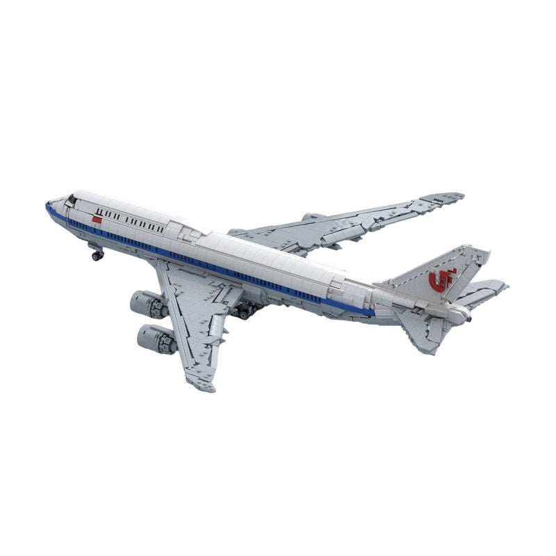 747-8I Commercial Jumbo Jet MOC Building Kit - 2