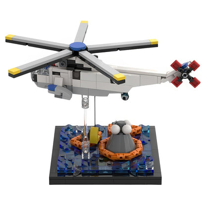 Apollo 11 Recovery Diorama 1:110 Helicopter & Capsule MOC Building Kit - 2