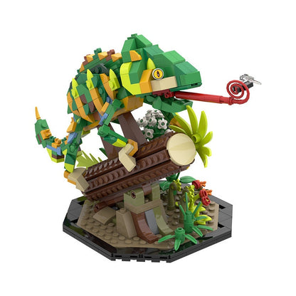 Chameleon Wildlife MOC Building Kit | Colorful Reptile Display Model - 13
