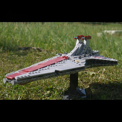 Clone Era Republic Battle Cruiser Building Kit | LEGO-Compatible MOC - 2