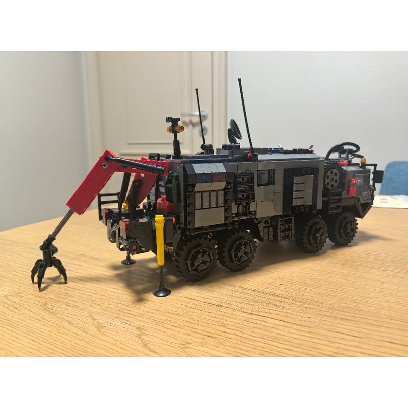 Doomsday 8x8 Survival Vehicle MOC Building Kit - 3
