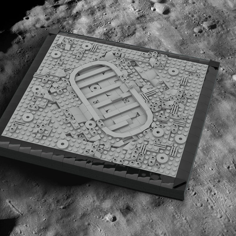 Footprint On The Moon MOC Building Kit | Lunar Exploration Display - 2