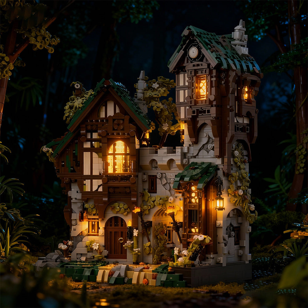 Gate Keepers Building Kit | Medieval Fantasy Display | LEGO-Compatible MOC - 6
