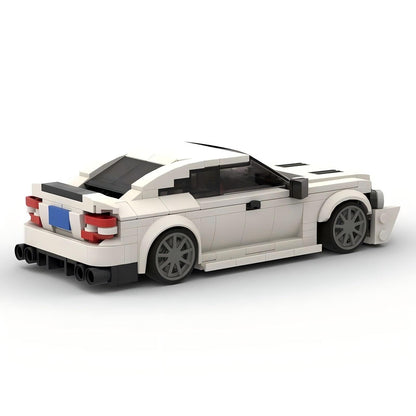 German Luxury Sport Coupe W204 Building Kit | LEGO-Compatible MOC - 3