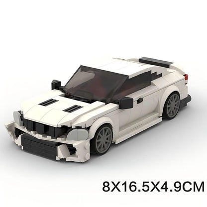 German Luxury Sport Coupe W204 Building Kit | LEGO-Compatible MOC - 6