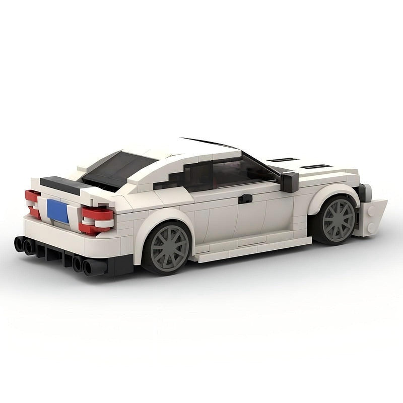 German Luxury Sport Coupe W204 MOC Building Kit | Vehicle Model - 6