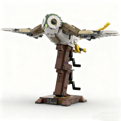 Green-Crested Fantasy Bird MOC Building Kit | Winged Display Sculpture - 2