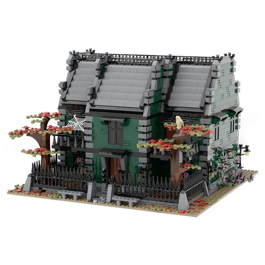 Horror Mansion MOC Building Kit | Gothic Haunted House Architecture - 1