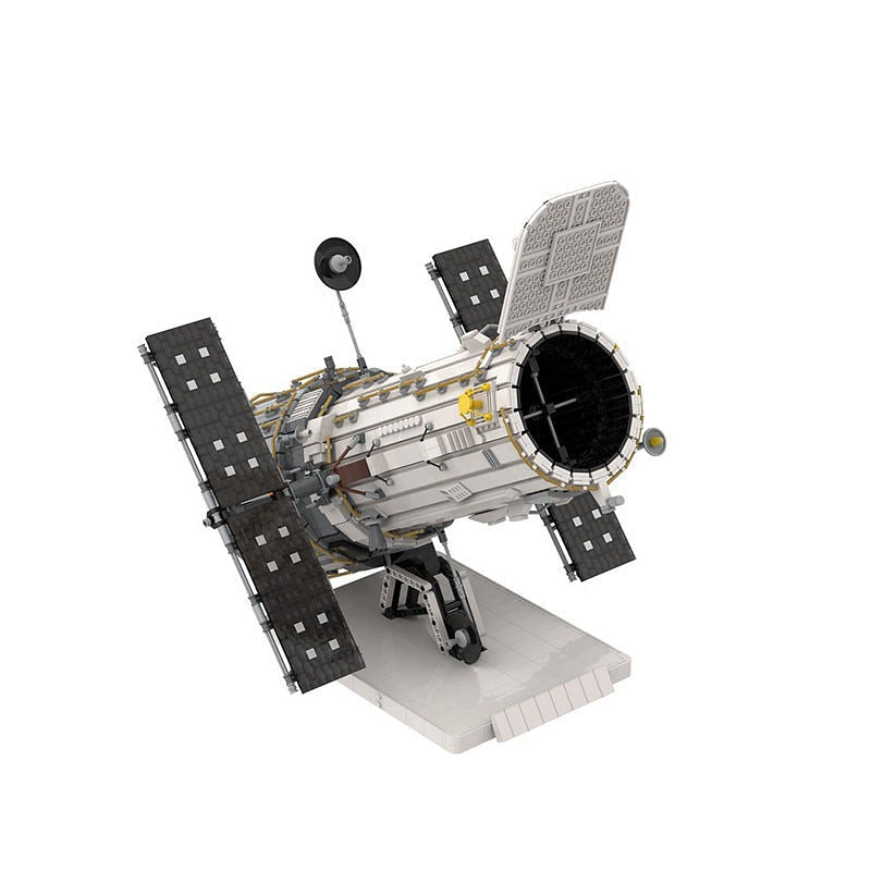 Hubble Space Telescope 1:25 Scale MOC Space Telescope Building Kit - 2