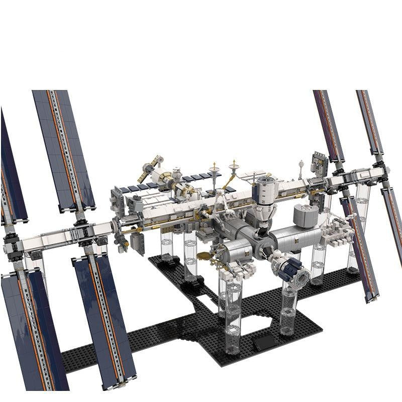 International Space Station MOC Building Kit | 1:110 Scale Space Model - 1