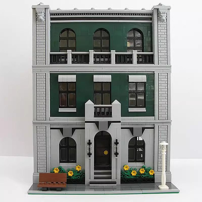 Lion Heart Hotel MOC Building Kit Luxury Architecture Model - 3