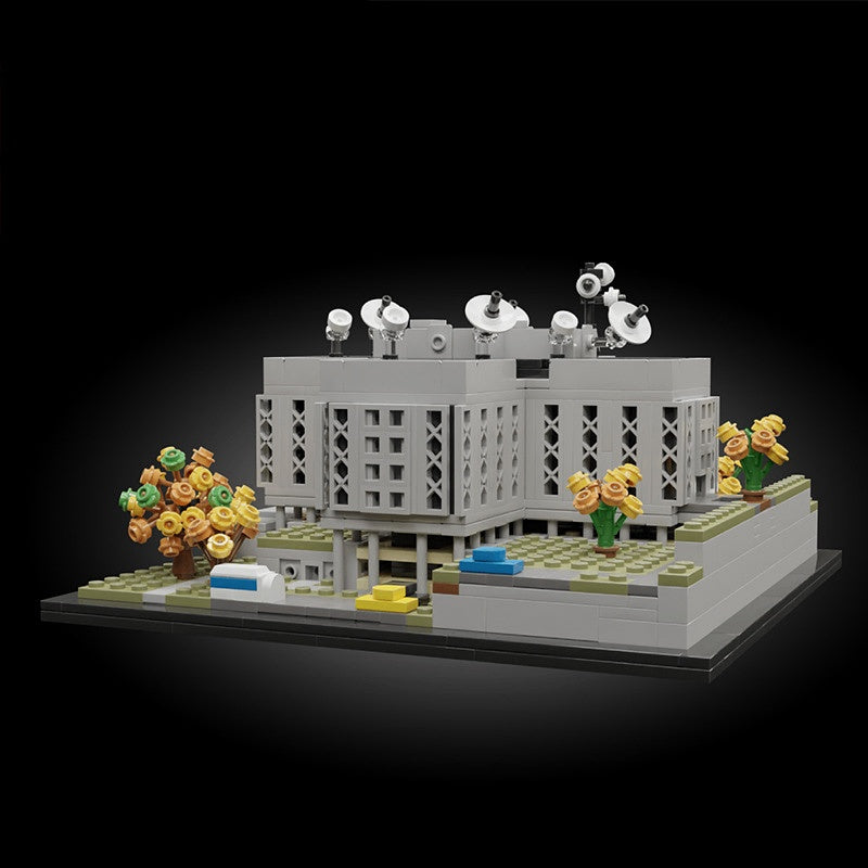 Mysterious Town Research Lab Building Kit | LEGO-Compatible MOC - 4