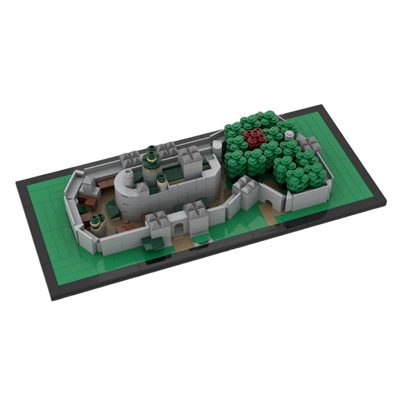 Northern Fortress Castle Skyline Building Kit | LEGO-Compatible MOC - 3