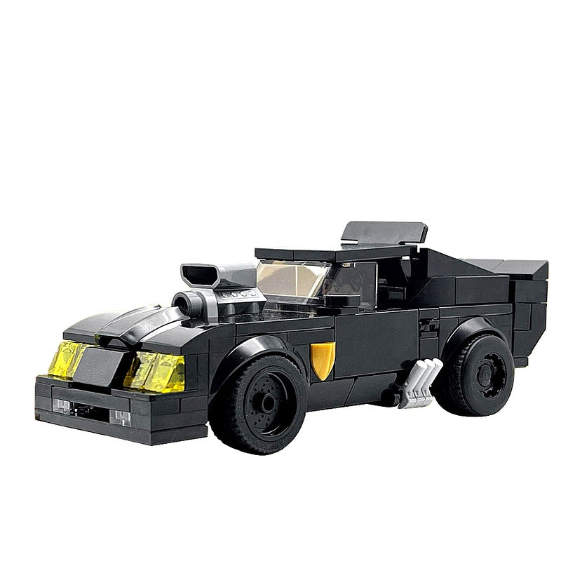 Post-Apocalyptic V8 Interceptor Muscle Car Building Kit | Compatible MOC - 2