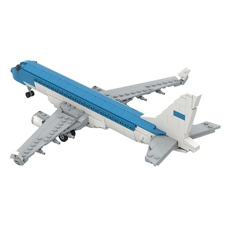 Regional Jet E175 MOC Building Kit | 1:100 Scale Commercial Aircraft Model - 2