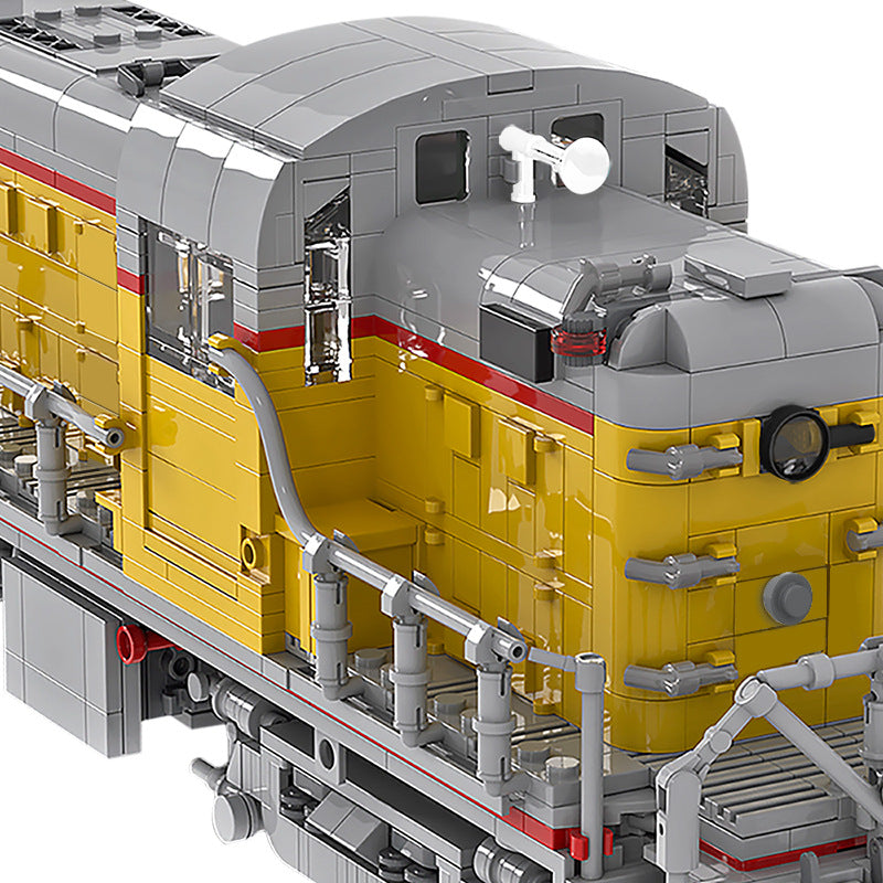 RS-2 Diesel-Electric Locomotive Building Kit | LEGO-Compatible MOC - 2
