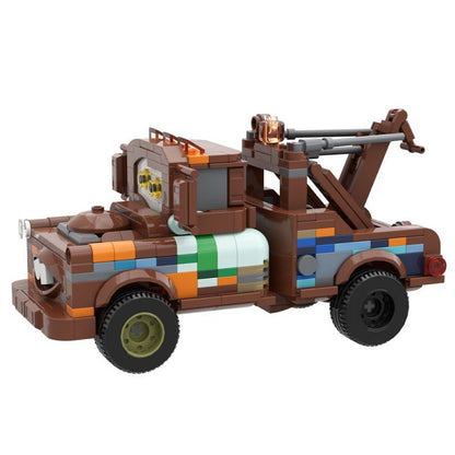Rusty Vintage Tow Truck MOC Building Kit | Cartoon-Style Recovery Vehicle Model - 2