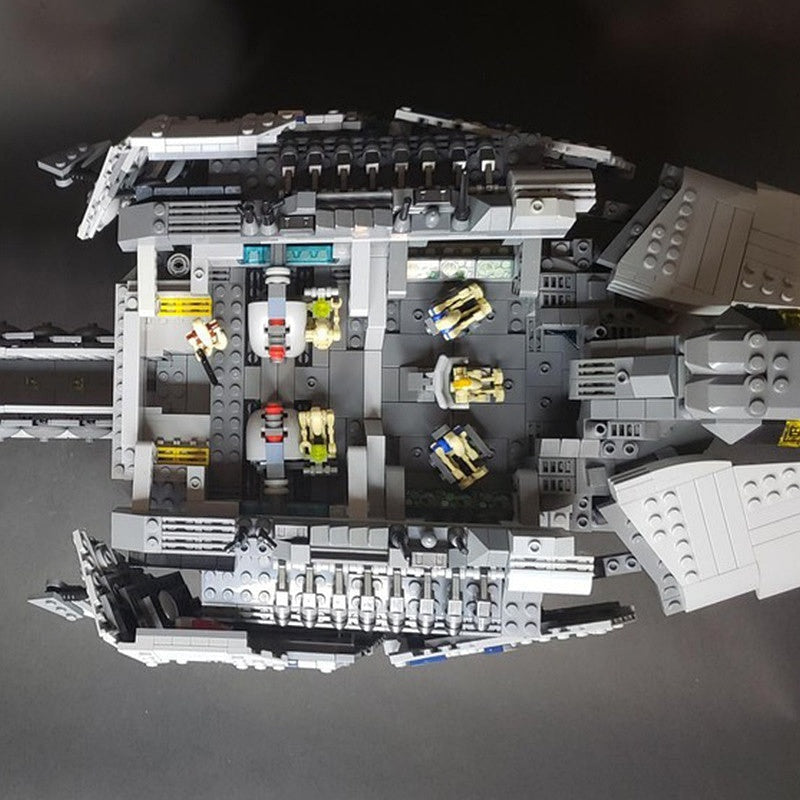 Sci-Fi Capital Star Frigate Building Kit | UCS-Scale MOC - 2
