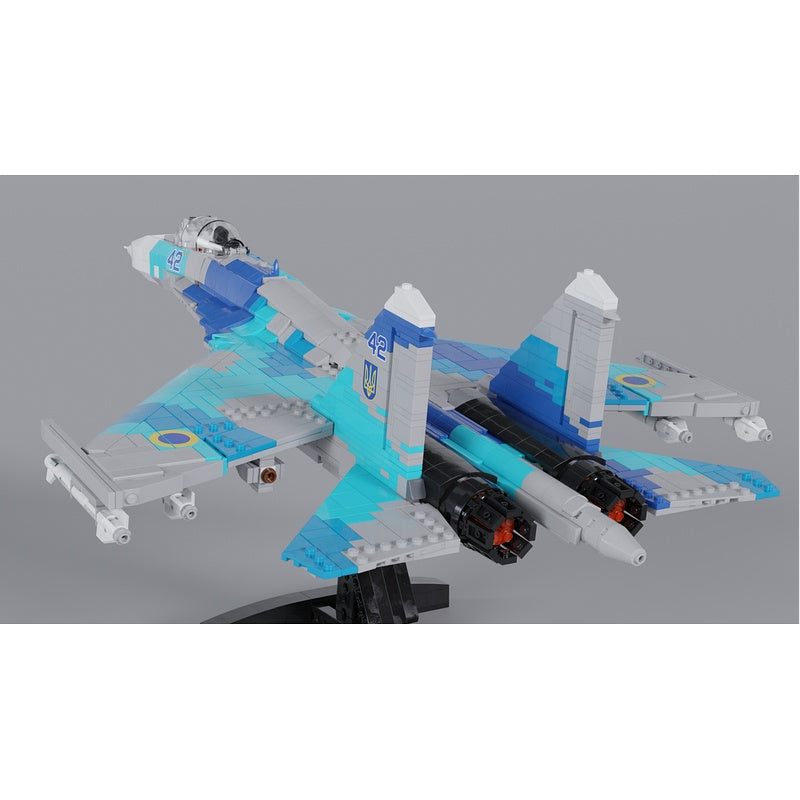 Su-27 Ukrainian Fighter Jet 1:35 MOC Building Kit - 4
