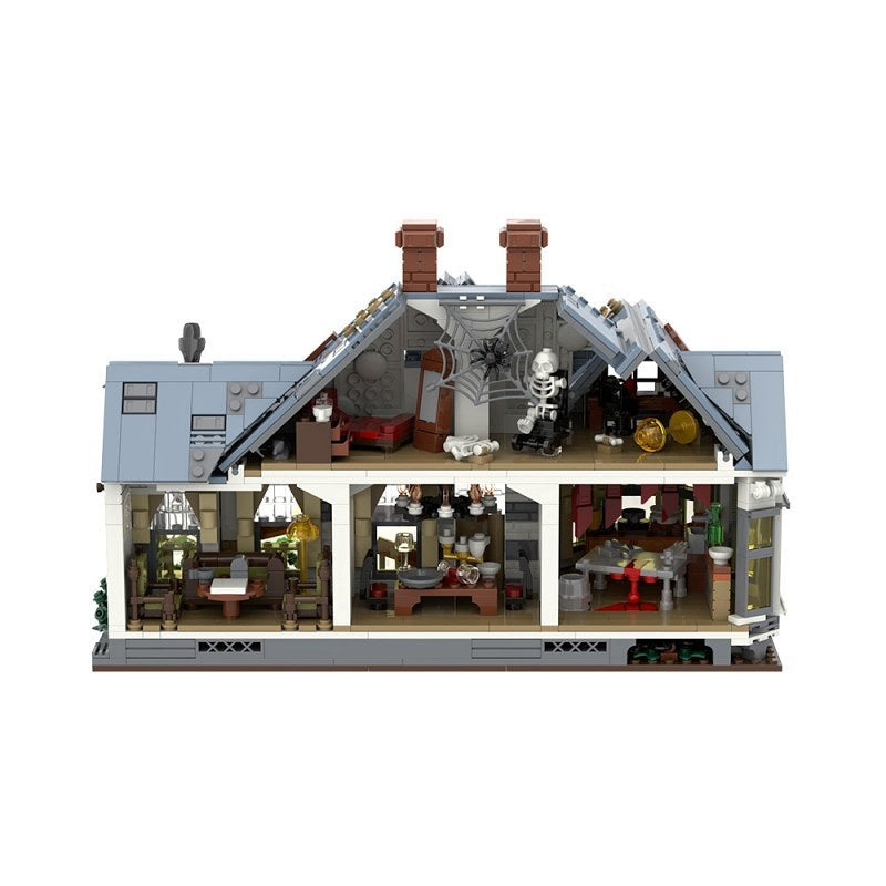 Texas Horror Farmhouse MOC Building Kit | Chainsaw Haunted House Diorama - 4