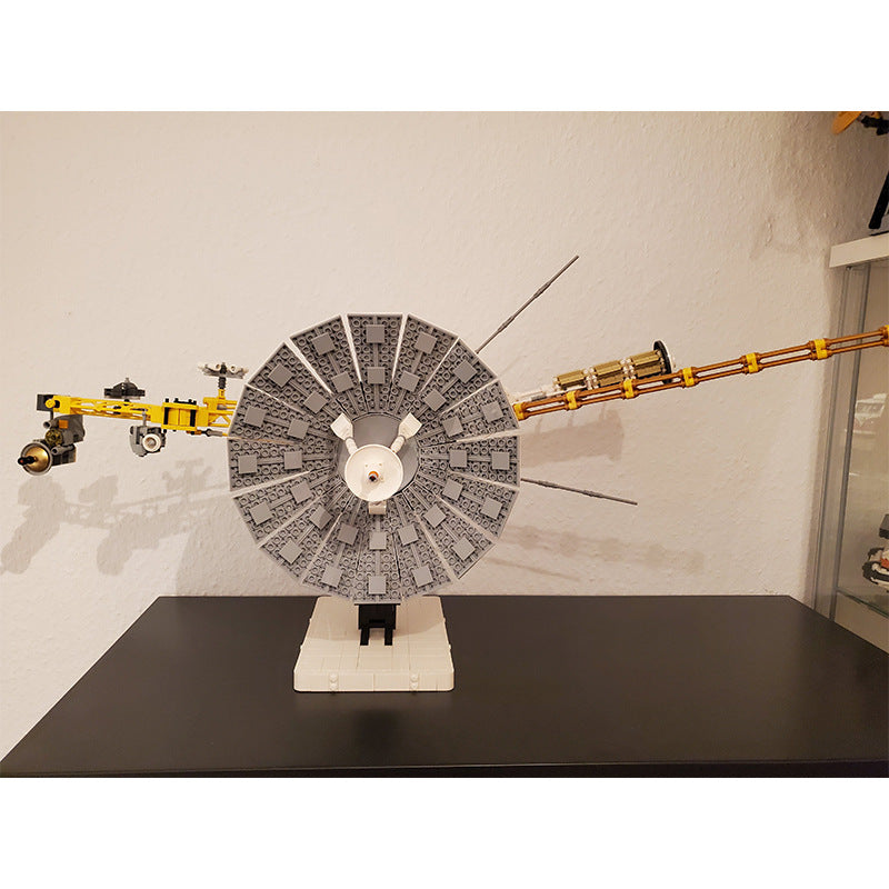 Voyager Space Probe 1-2 Building Kit | 1:12 Scale | LEGO-Compatible MOC - 2