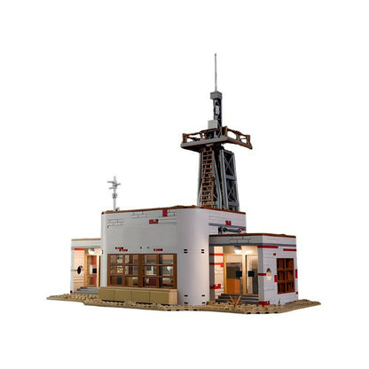 WSQK Retro Radio Station MOC Building Kit | Broadcast Tower Architecture Model - 4