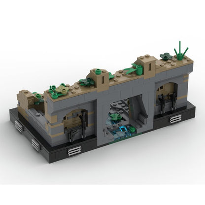 Yavin IV Temple Ruins Diorama Building Kit | Star Wars | MOC-210990 - 2